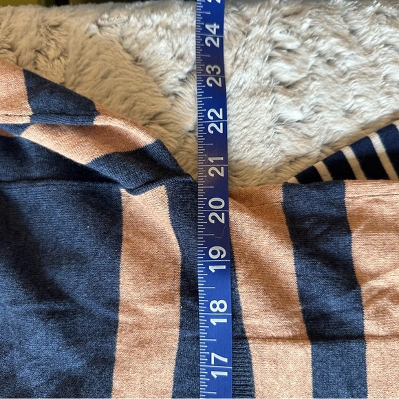 Madewell Lightweight Pocket Pullover Sweater in Stripe size XS - Picture 9 of 9